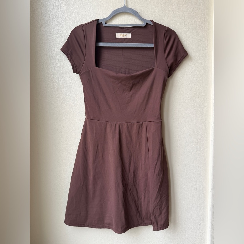 Qinsen Square Neck Athletic Dress w/ Shorts